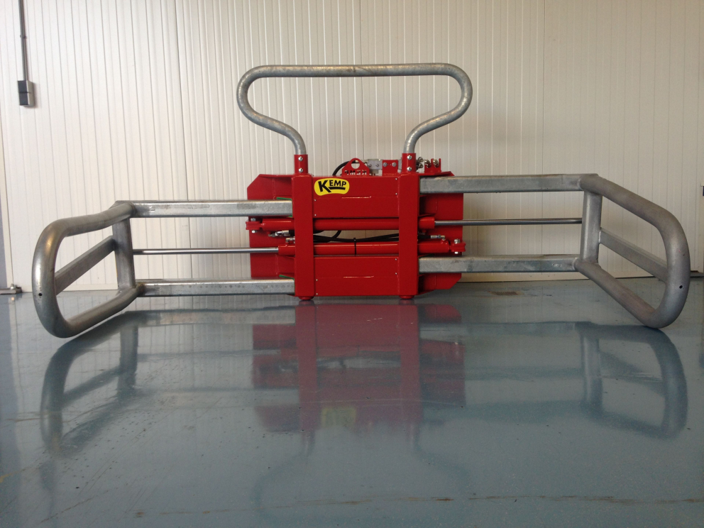 Thumbnail of Wide Rectangular Bale Clamp