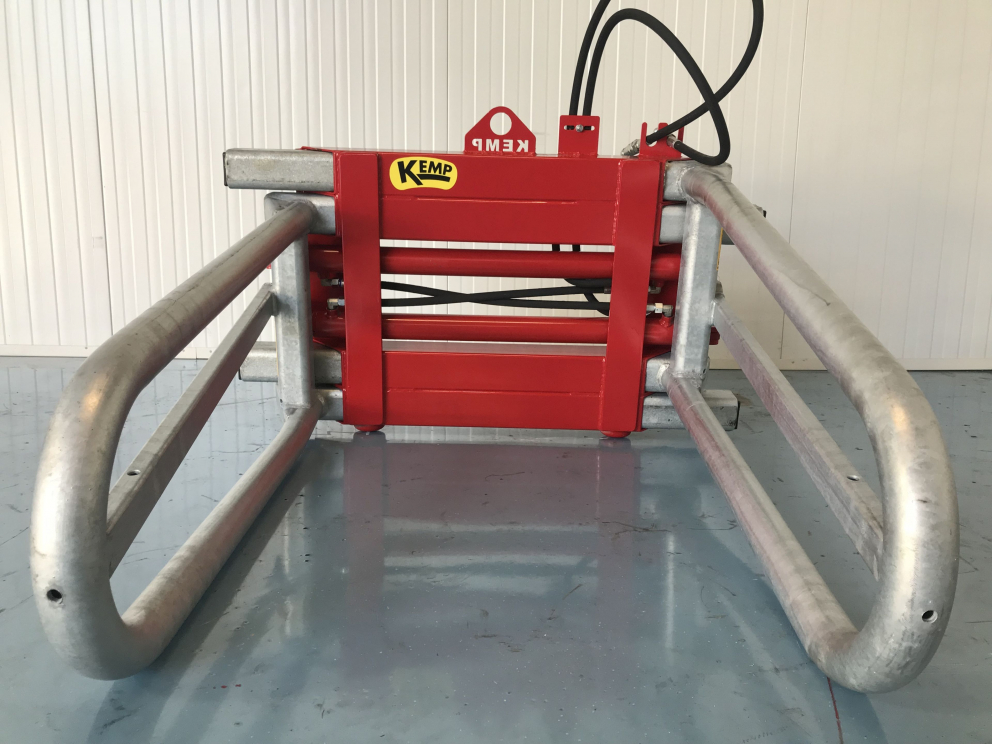 Thumbnail of Small Rectangular Bale Clamp