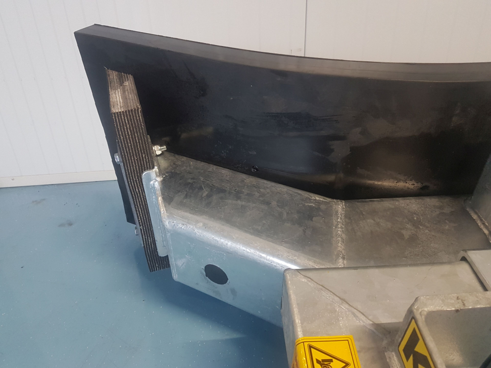 Image de Slurry Scraper with Bucket Attachment
