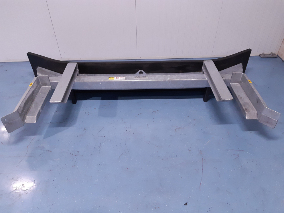 Image de Slurry Scraper with Bucket Attachment