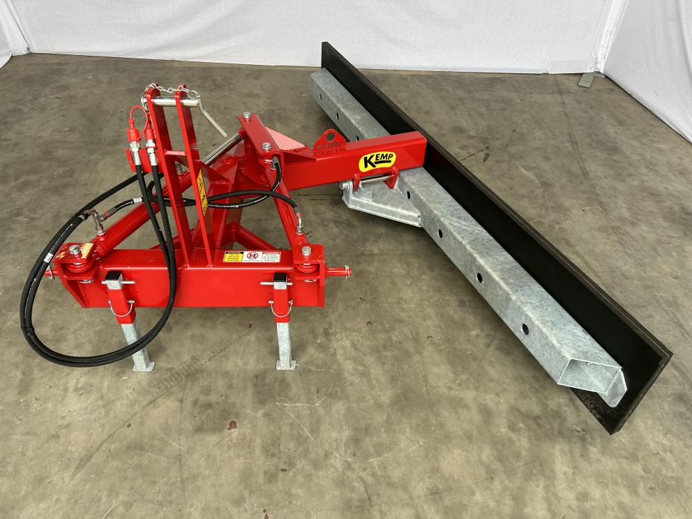 Thumbnail of Three-Point Blade Forage Pusher